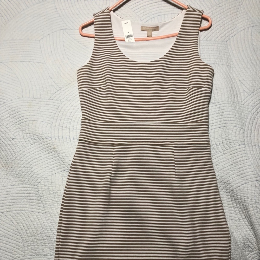 Banana republic factory sheath dress.  Sz 6. NWT
